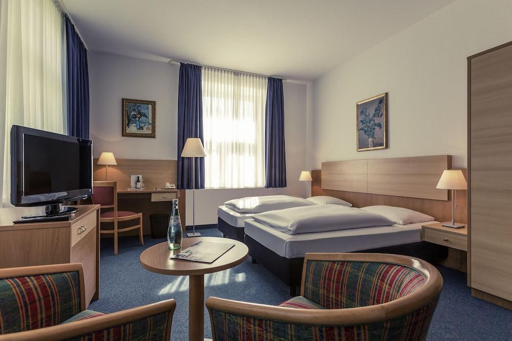 Hotel Schloss Neustadt-Glewe Bagian luar foto