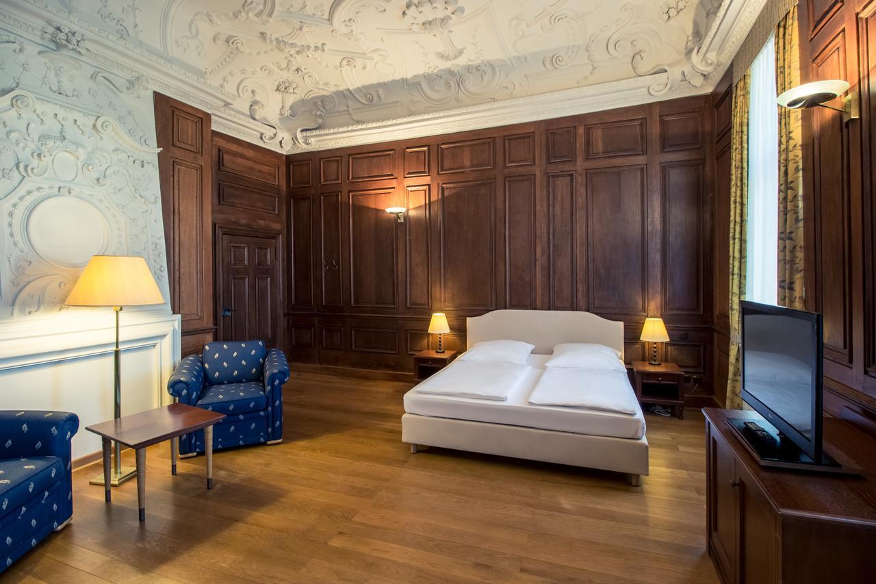 Hotel Schloss Neustadt-Glewe Bagian luar foto