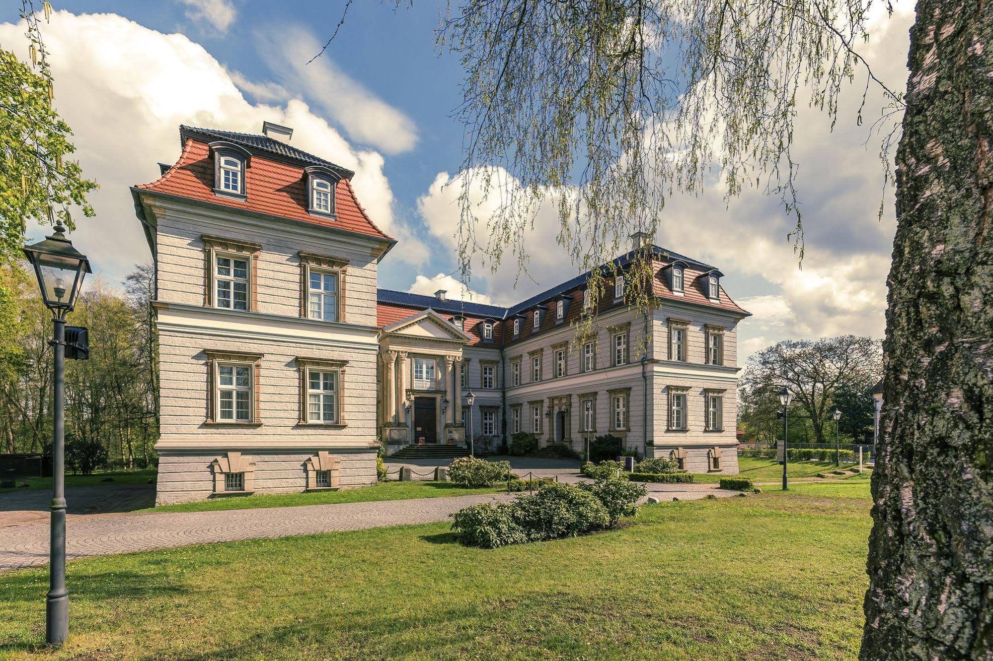 Hotel Schloss Neustadt-Glewe Bagian luar foto