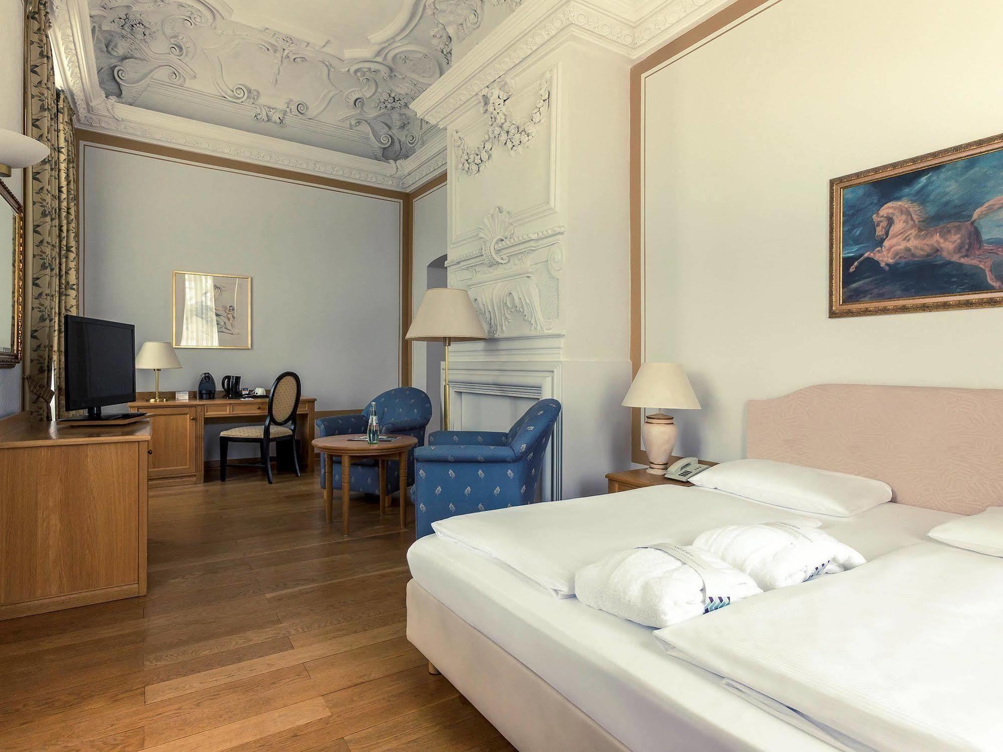 Hotel Schloss Neustadt-Glewe Bagian luar foto